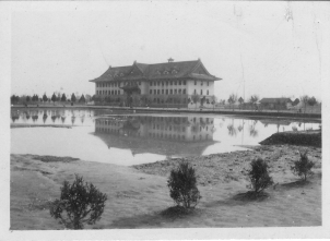 从《蜀秀集》到《国立巴卡漫画
十六周年校庆纪念特刊》：镌刻在巴卡漫画
历史丰碑上的永恒记忆（定稿） Microsoft Wo